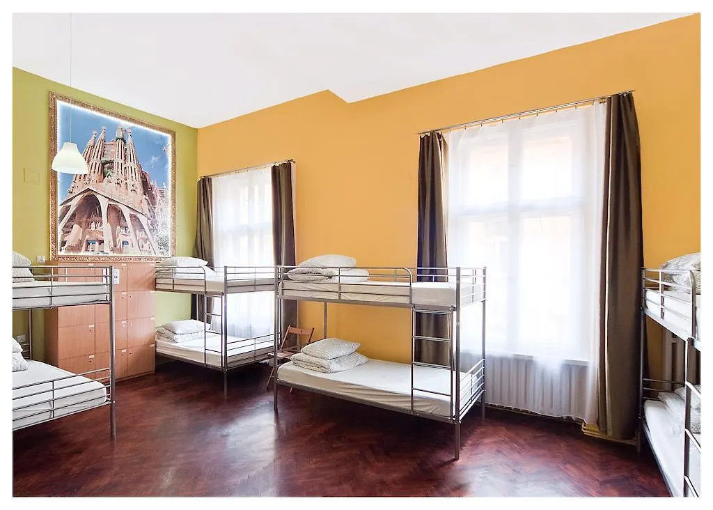 One World Hostel Krakow
